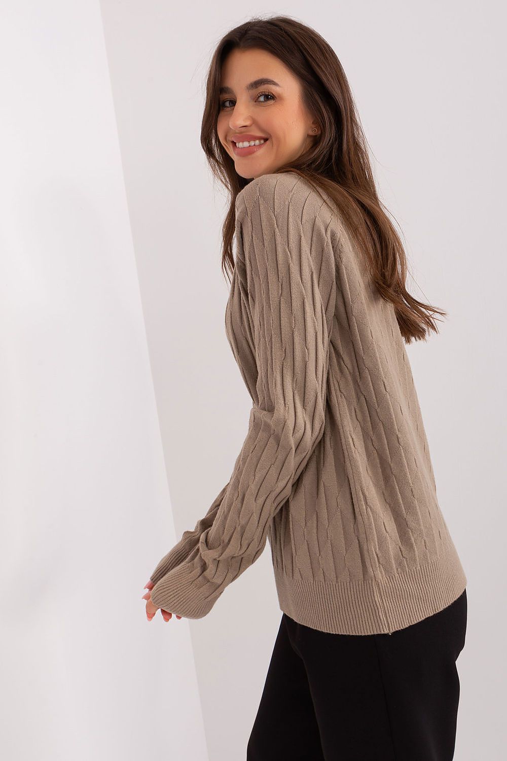   Sweter Damski Model AT-SW-2326.37X Dark Beige - AT 